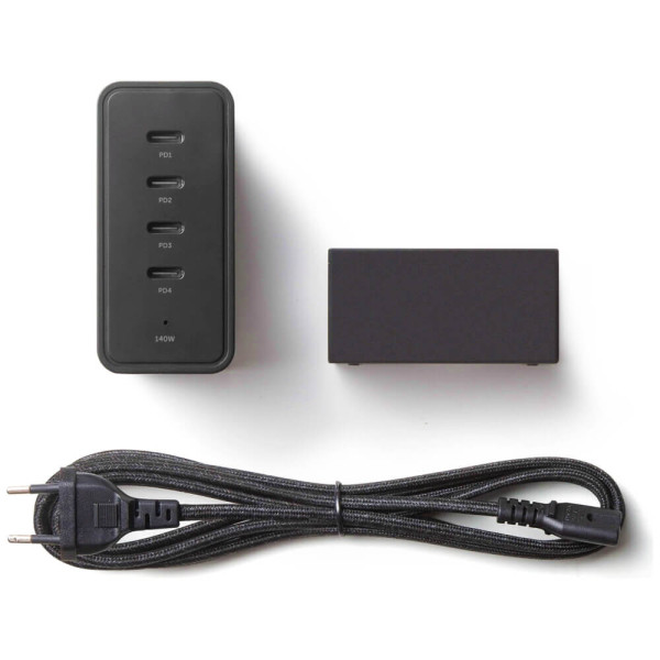 Зарядное устройство Native Union Fast GaN Charger PD 140W Desktop USB-C 4-Port Black (FAST-PD140-BLK-EU)