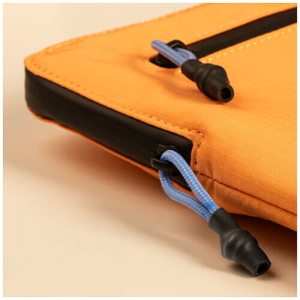 Чехол Native Union Ultralight 13'' Sleeve Case Apricot Crush for MacBook Air 13''/MacBook Pro 13'' (STOW-UT-MBS-APR-13)