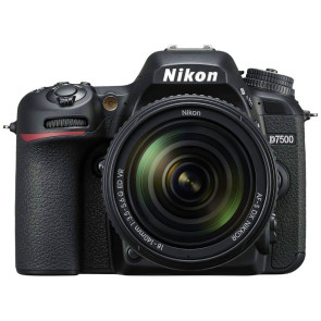 Зеркальный фотоаппарат Nikon D7500 kit (18-140mm) VR (VBA510K002)