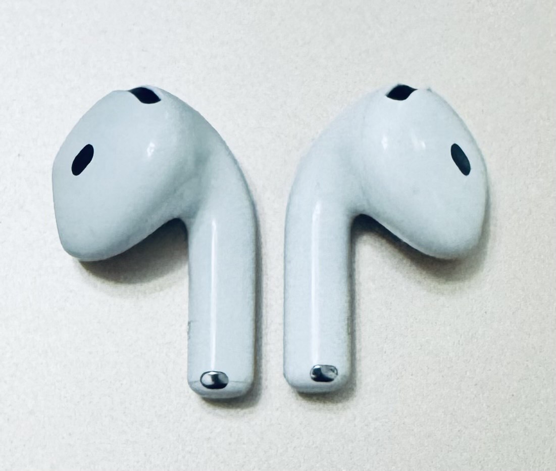 Apple AirPods 4 with Active Noise Cancellation (MXP93) купить в