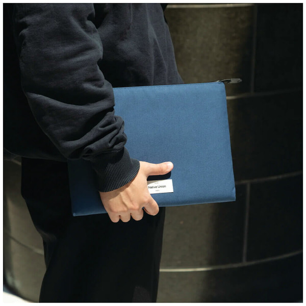 Чохол Native Union W.F.A Stow Lite 16'' Sleeve Case Navy (STOW-LT-MBS-NAV-16)