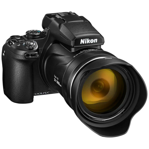Компактний фотоапарат Nikon Coolpix P1100 Black (VQA170EA)