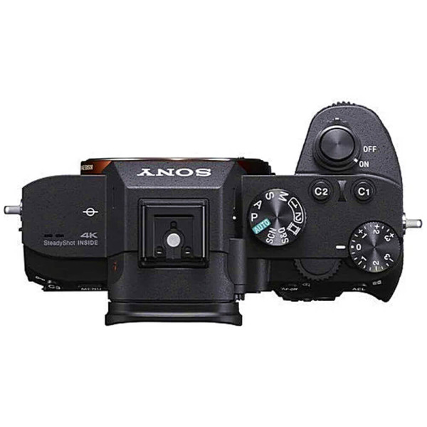 Бездзеркальний фотоапарат Sony Alpha A7 III kit (28-70mm) (ILCE7M3KB)